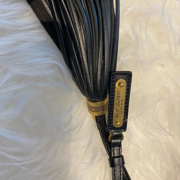 YSL Crossbody Lou Camera Bag - Picture 4 of 8